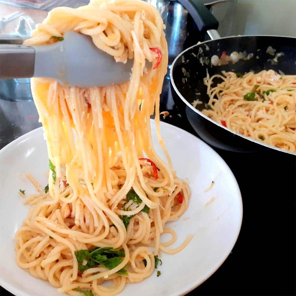 Crab linguine