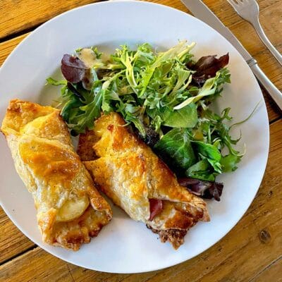 Cheese and ham and pepperoni puffs
