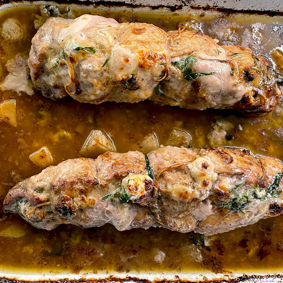 Pork fillet stuffed with gorgonzola and pear