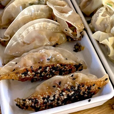 Pot stickers
