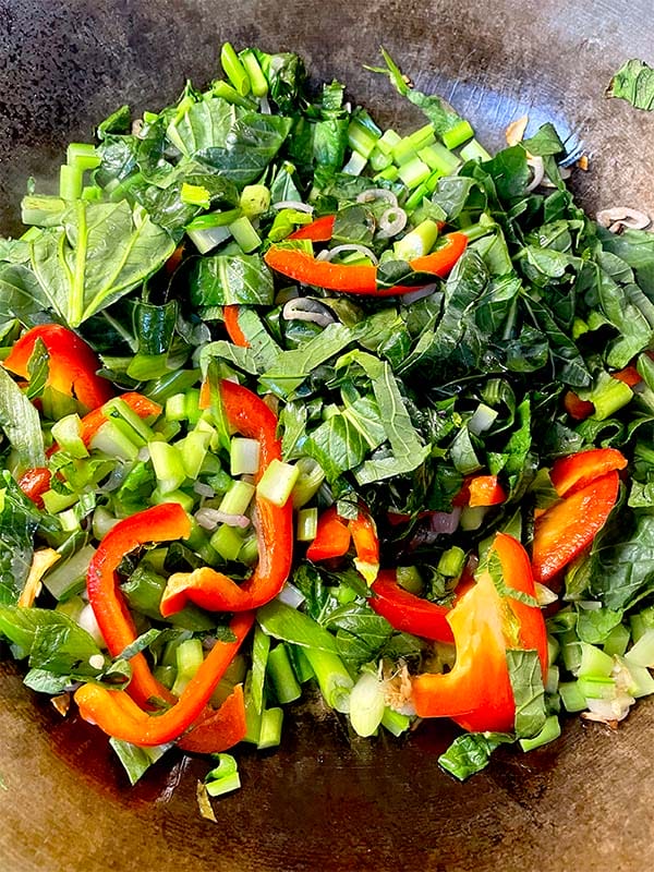 Vegetable mix for spiced noodles