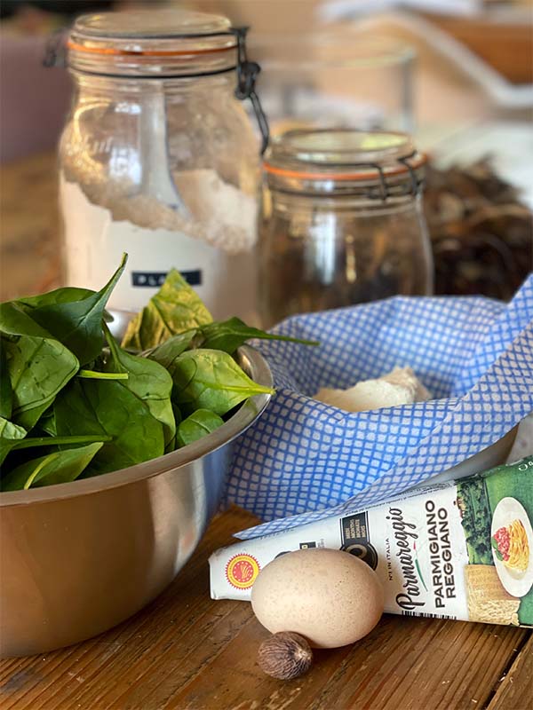 Ingredients for ricotta dumplings