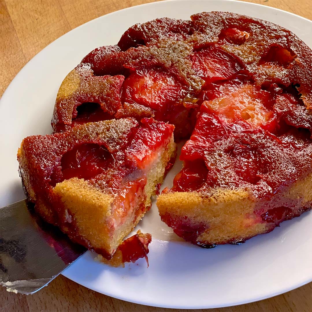 Plum tart