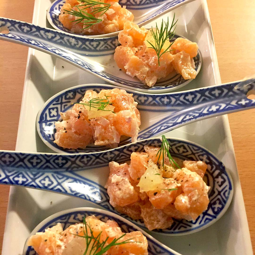 Salmon tartare spoons