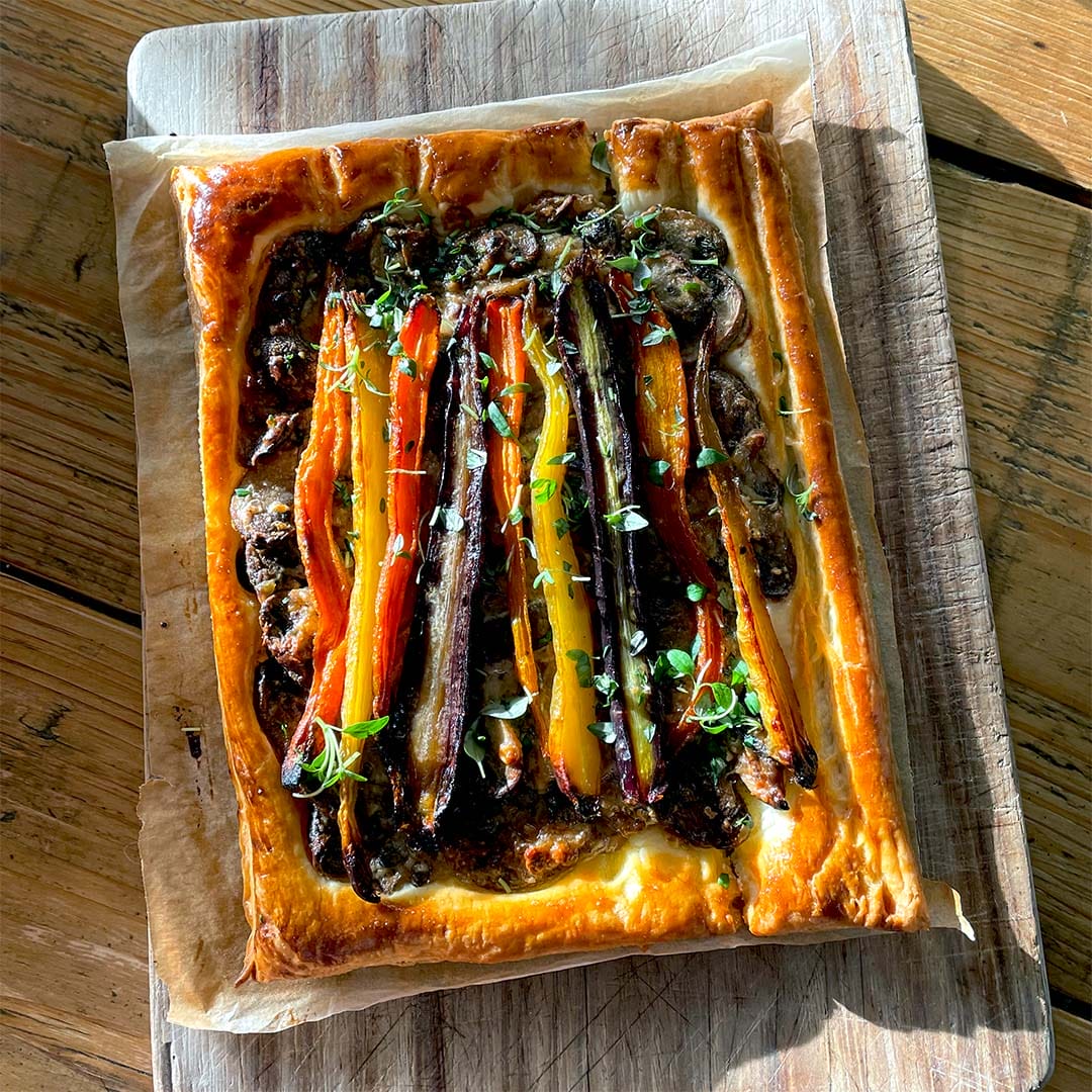 Mushroom and carrot tart