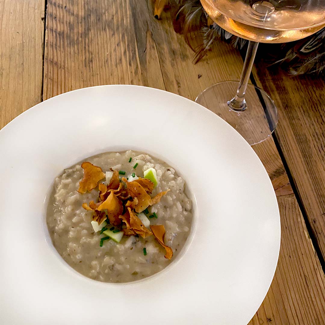 Jerusalem artichokes (sunchoke)Jerusalem artichokes (sunchoke)Jerusalem artichokes (sunchoke)