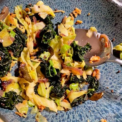 Cabbage with curry leaf